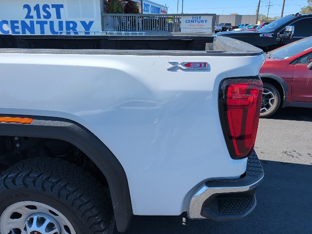 Used 2024 GMC Sierra 3500 Pro AWD/4WD image 5