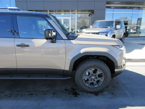 Used 2026 Lexus GX 550 550 Overtrail+ w/ Accessory Package (CT) image 13