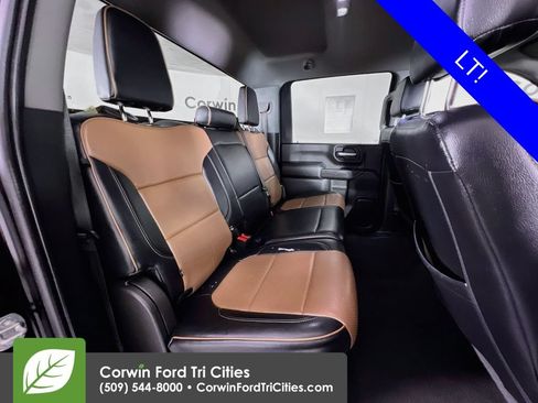 Used 2023 Chevrolet Silverado 3500 LT AWD/4WD image 15
