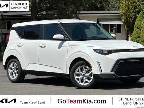 Certified 2024 Kia Soul LX w/ Option Group 015 FWD image 1