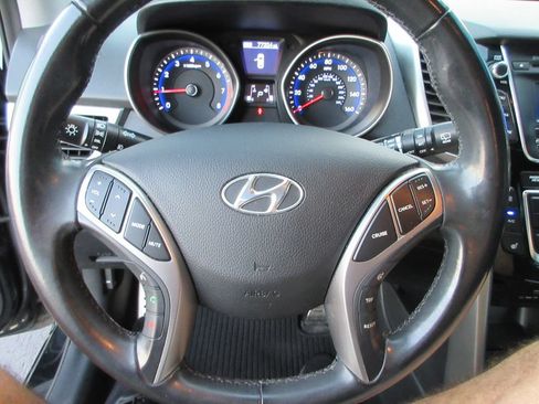 Used 2016 Hyundai Elantra GT w/ Option Group 02 FWD image 24