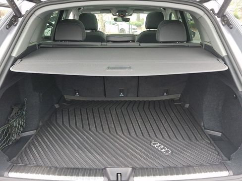 Used 2025 Audi Q5 Premium Plus w/ Premium Plus image 29