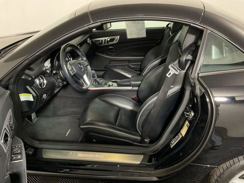 Used 2012 Mercedes-Benz SLK 350 image 17