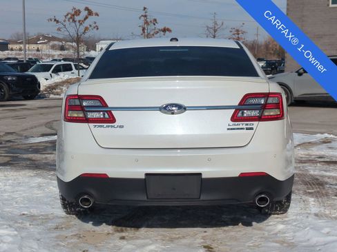 Used 2018 Ford Taurus Limited w/ Driver Assist Package image 7