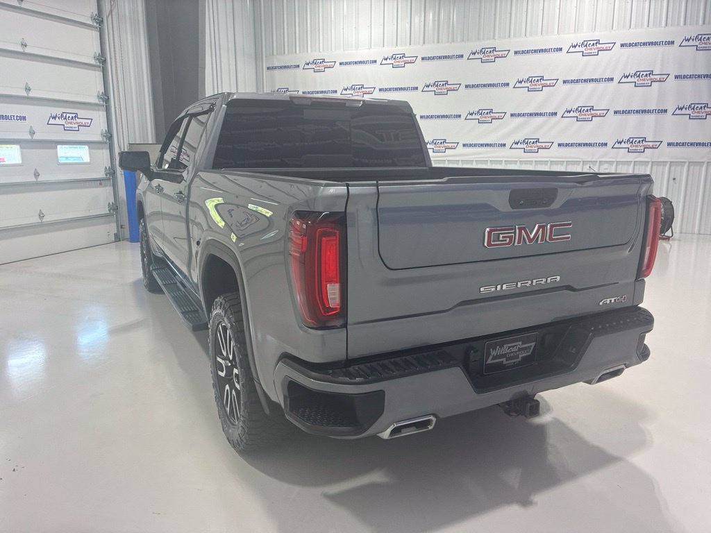 Used 2021 GMC Sierra 1500 AT4 w/ AT4 Preferred Package AWD/4WD image 4