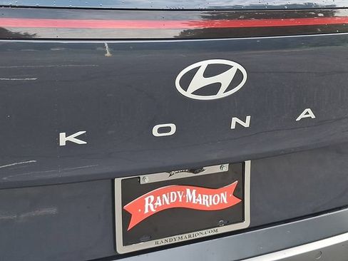 Used 2024 Hyundai Kona Limited FWD image 31