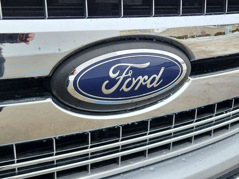 Used 2020 Ford F150 Lariat image 32