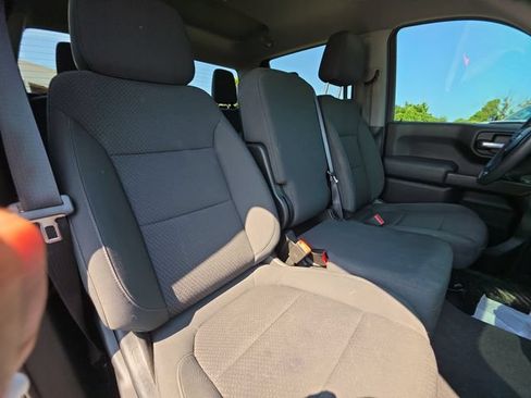 Used 2022 Chevrolet Silverado 1500 Custom AWD/4WD image 19
