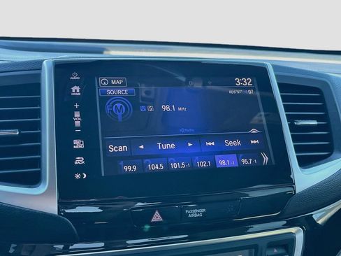 Used 2019 Honda Ridgeline RTL-E image 15