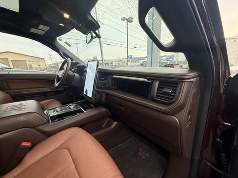 Used 2023 Ford Expedition Max King Ranch image 36