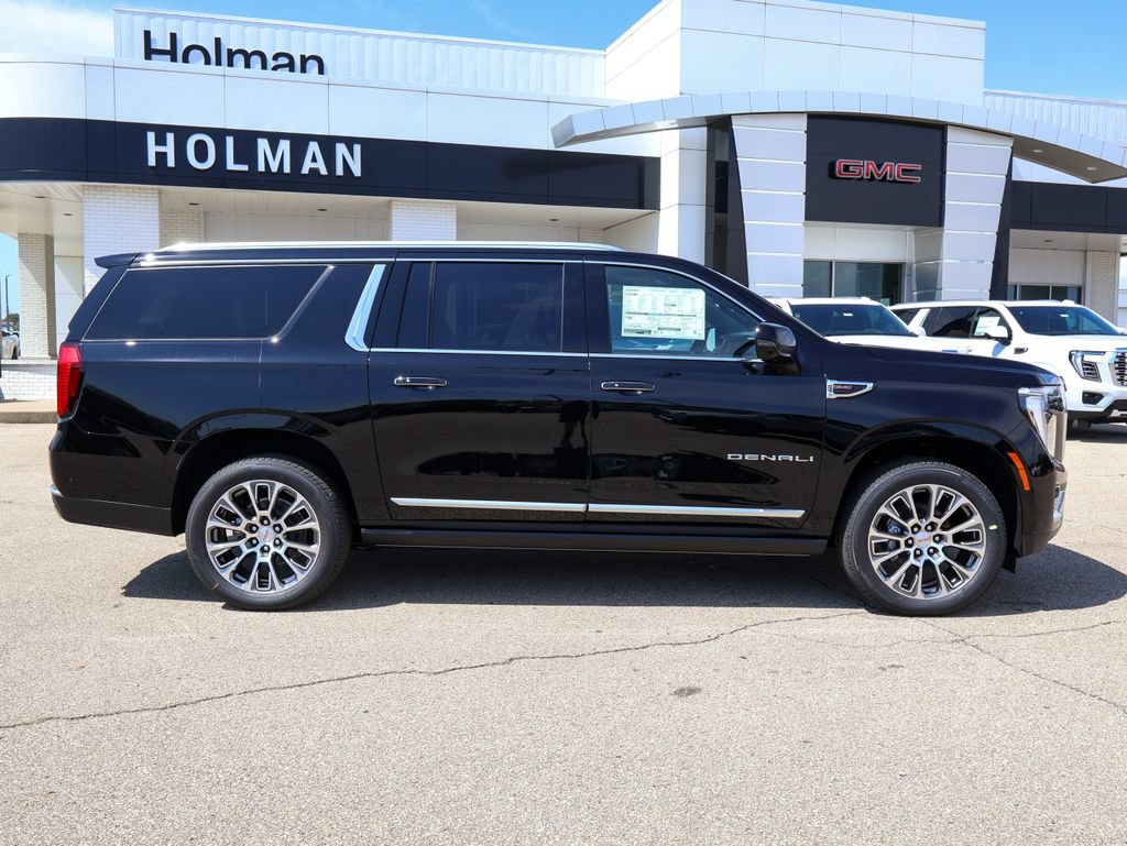 New 2026 GMC Yukon XL Denali w/ Denali Reserve Package AWD/4WD image 2