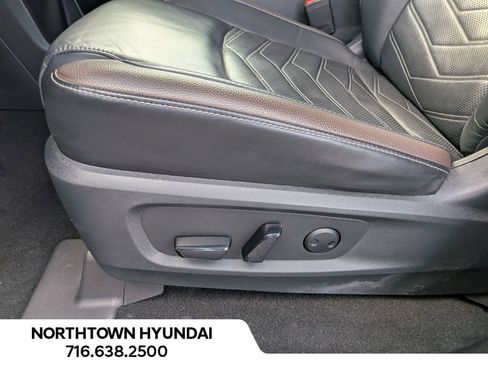 Used 2022 Nissan Pathfinder Platinum image 35