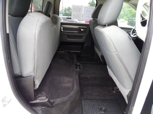 Used 2016 RAM 1500 4x4 Crew Cab Outdoorsman image 27