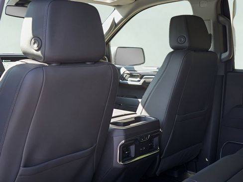 New 2026 GMC Sierra 1500 SLT AWD/4WD image 19
