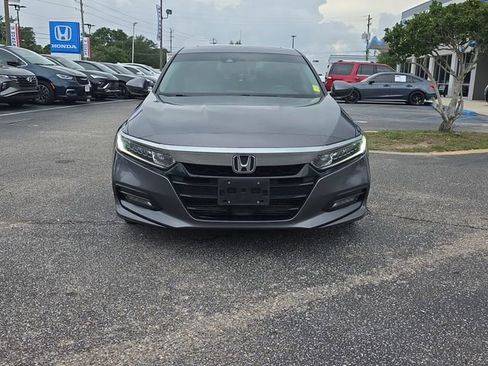 Used 2020 Honda Accord EX image 9