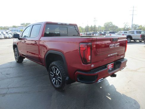 Certified 2023 GMC Sierra 1500 AT4 w/ Technology Package AWD/4WD image 9