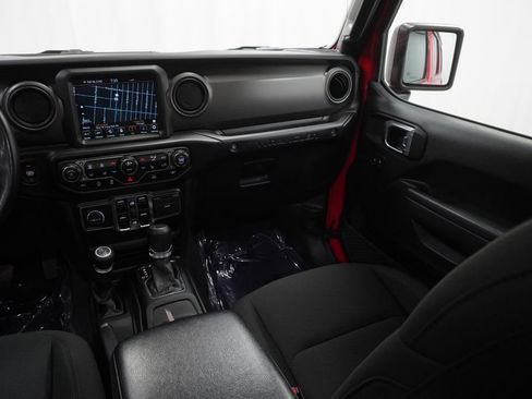 Used 2022 Jeep Wrangler Unlimited Sport image 27