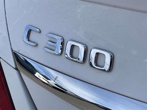 Used 2019 Mercedes-Benz C 300 Sedan image 8