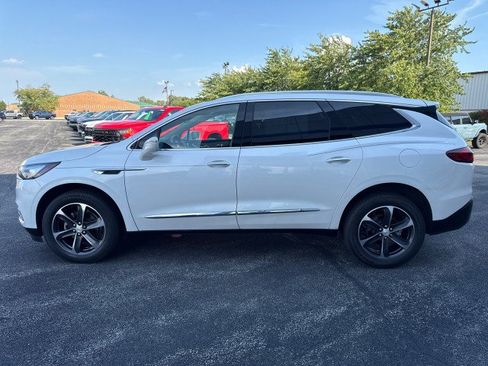 Used 2020 Buick Enclave Essence w/ Sport Touring Edition FWD image 6