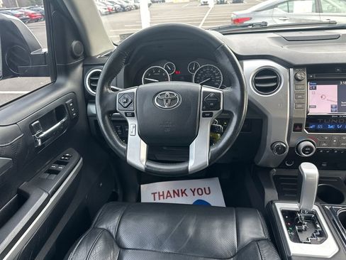 Used 2014 Toyota Tundra Platinum image 17