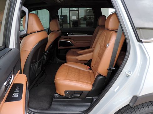 Used 2024 Kia Telluride SX Prestige X-Line AWD/4WD image 18
