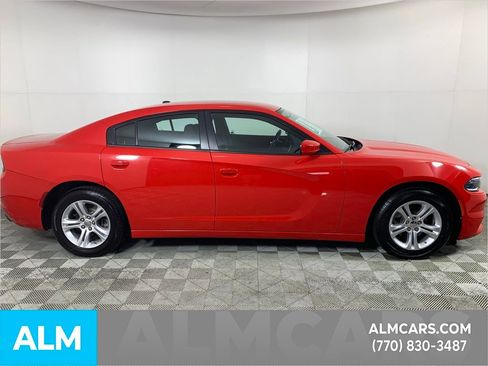 Used 2022 Dodge Charger SXT image 10