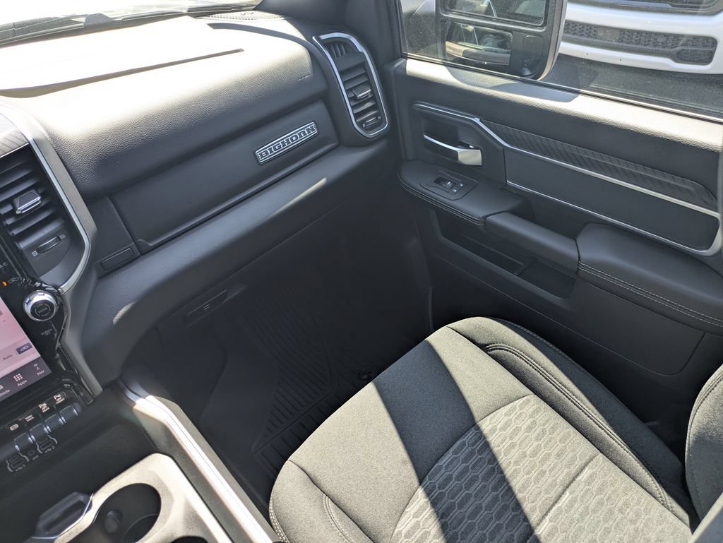 New 2026 RAM 2500 Big Horn AWD/4WD image 18