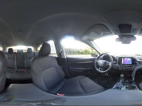 Used 2025 Toyota Camry LE image 41