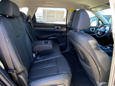 New 2026 Kia Sorento EX w/ EX Premium Package FWD image 23