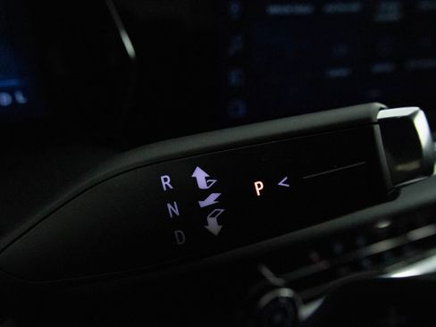 Certified 2026 Chevrolet Equinox LT image 24