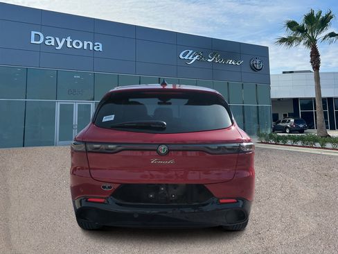 New 2025 Alfa Romeo Tonale image 4