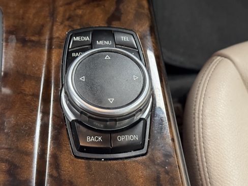 Used 2016 BMW X3 sDrive28i RWD image 16