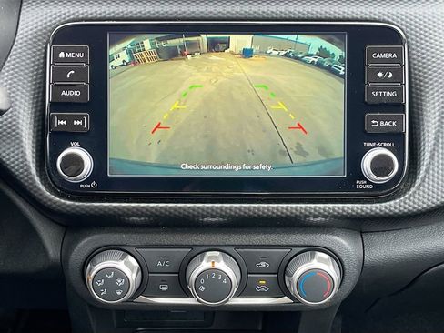 Used 2023 Nissan Kicks SV image 12