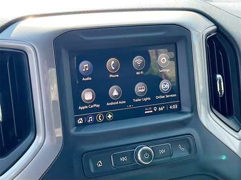 Used 2023 Chevrolet Silverado 1500 Custom image 14