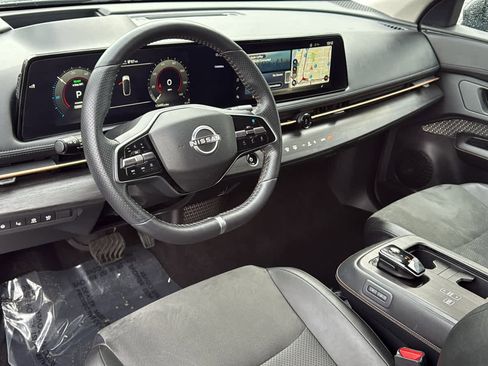 Certified 2023 Nissan Ariya AWD image 15