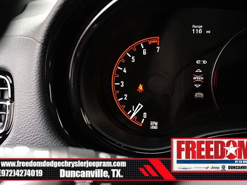 Certified 2025 Dodge Durango GT w/ Blacktop Package image 29