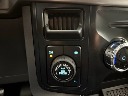 New 2025 Ford F150 XLT w/ Equipment Group 302A MID image 38