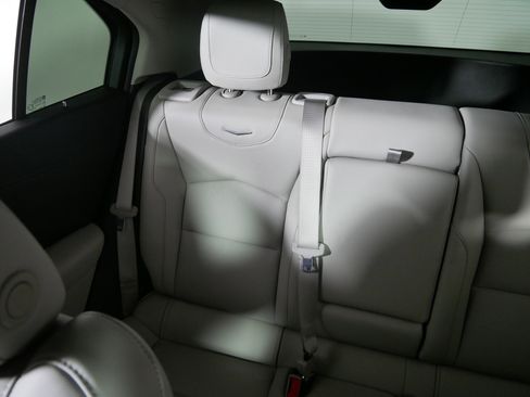 Used 2022 Cadillac XT4 Premium Luxury w/ Enhanced Visibility Package image 12