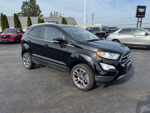 Used 2022 Ford EcoSport Titanium w/ Interior Protection Package image 9