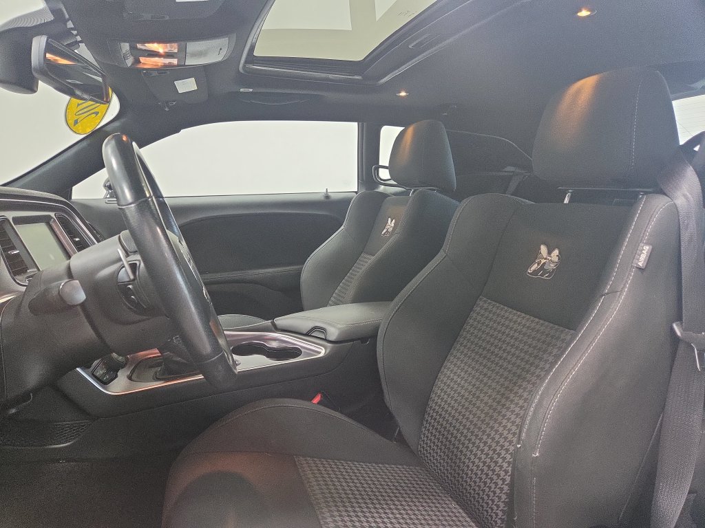 Certified 2018 Dodge Challenger R/T Scat Pack w/ Driver Convenience Group RWD image 22