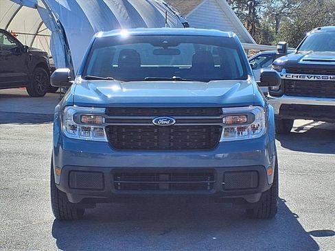 Used 2022 Ford Maverick XLT image 2