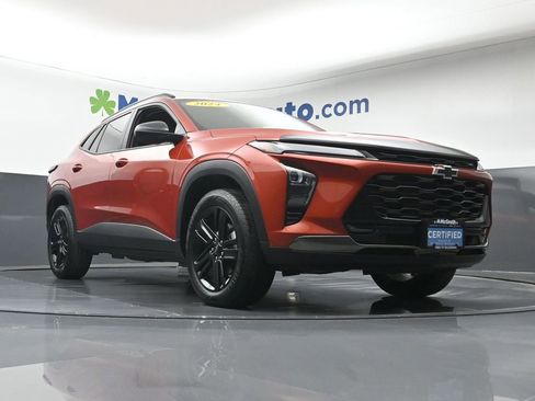 Certified 2024 Chevrolet Trax ACTIV w/ Driver Confidence Package image 24