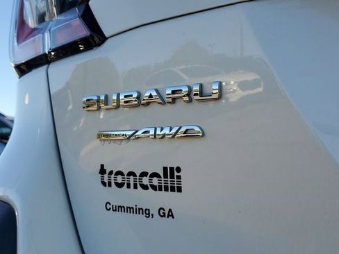 Certified 2025 Subaru Outback Touring XT w/ Tech Package 3 image 8