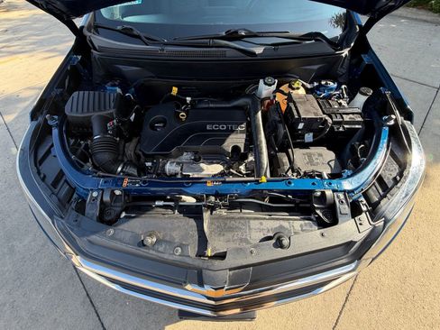 Used 2019 Chevrolet Equinox LT w/ Sun & Navigation Package image 36