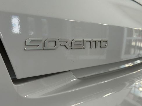 Used 2023 Kia Sorento SX FWD image 37