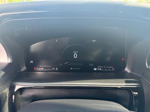Certified 2023 Lincoln Nautilus AWD w/ Premium Package image 17