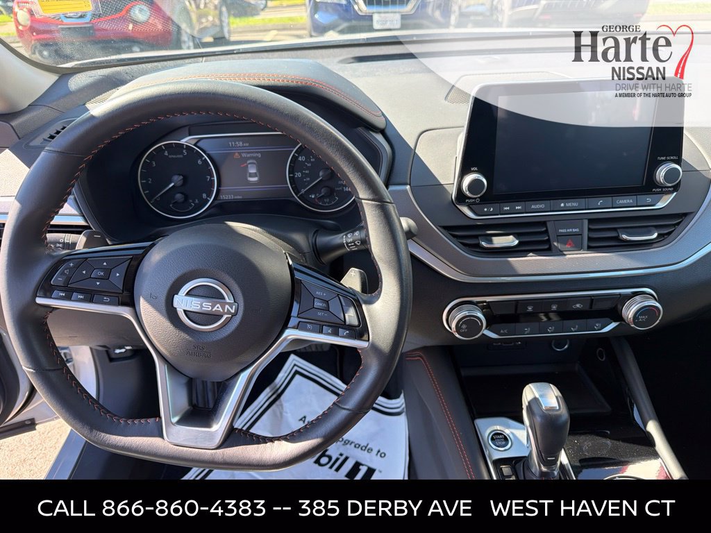 Certified 2024 Nissan Altima 2.5 SR AWD/4WD image 12