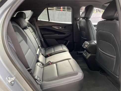 Used 2024 Chevrolet Blazer EV LT AWD/4WD image 18