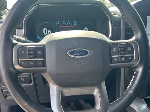 Used 2022 Ford F150 Lariat AWD/4WD image 11