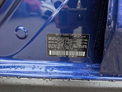 Used 2025 Subaru Crosstrek 2.0i image 22